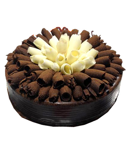 Chocolate Profitroll Cake